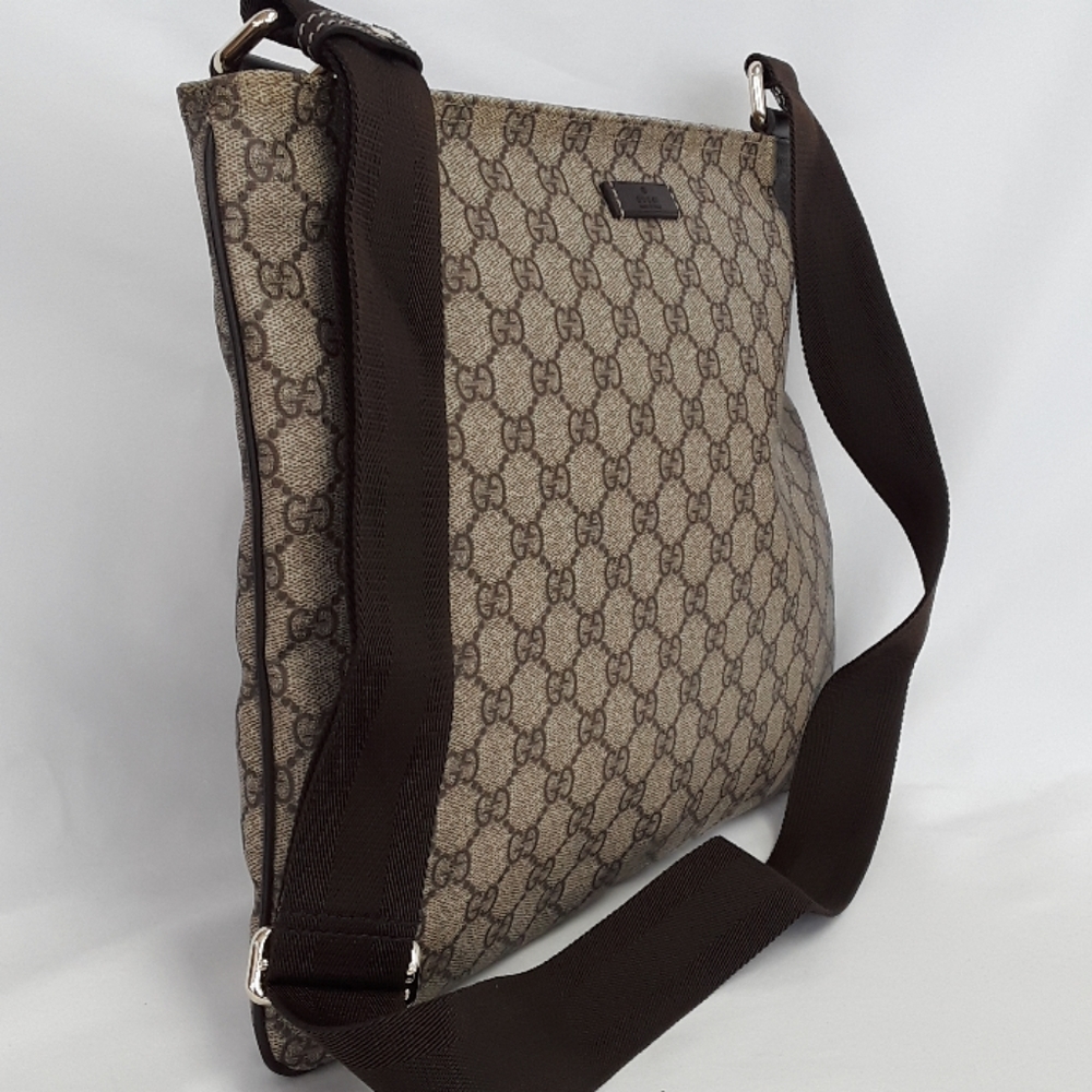 New Gucci 201446 GG Supreme Canvas messenger bag - Picture 5 of 8